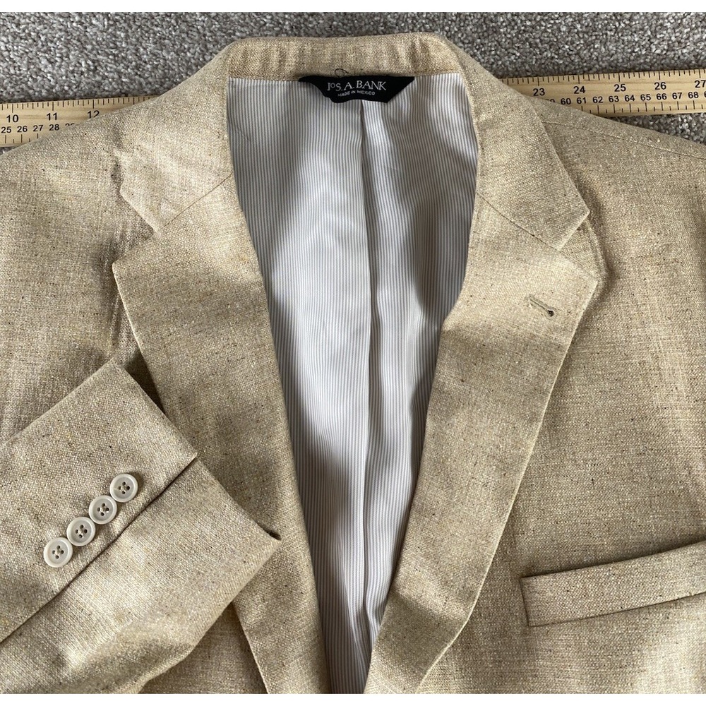 Jos A Bank 100% Silk Beige Sports Coat Blazer Mens 48L Preppy Old Money Work